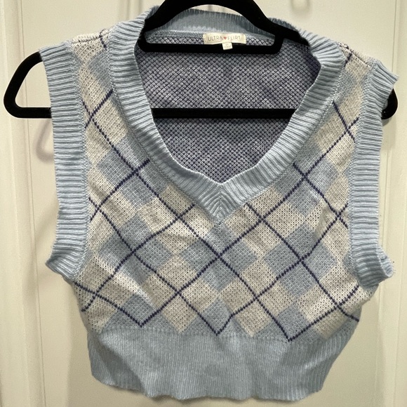 Junior’s Size Medium Blue Argyle Sweater Vest - Picture 1 of 5